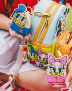 Mickey & Friends Picnic Cosplay Mystery Mini Backpack Keychain Charm - Image 2