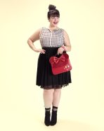 Minnie Mouse Exclusive Holiday Ornaments Crossbody Bag - Image 3