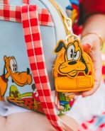 Mickey & Friends Picnic Cosplay Mystery Mini Backpack Keychain Charm - Image 4