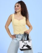 Kung Fu Panda Sherpa Mini Tote Crossbody Bag - Image 2