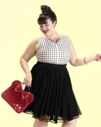 Minnie Mouse Exclusive Holiday Ornaments Crossbody Bag - Image 2