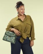 Peter Pan Exclusive Quilted Texture Crossbody Bag - Image 2