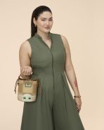 The Mandalorian Grogu & Anzellan Drawstring Bucket Crossbody Bag with Coin Bag - Image 3